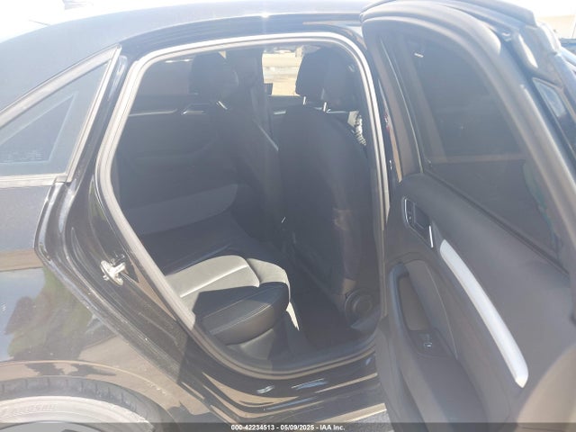 2018 AUDI A3 WAUAUGFF2J1090578 Photo 7