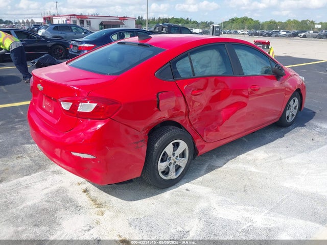 1G1BC5SM4H7101289 Chevrolet Cruze Ls Auto