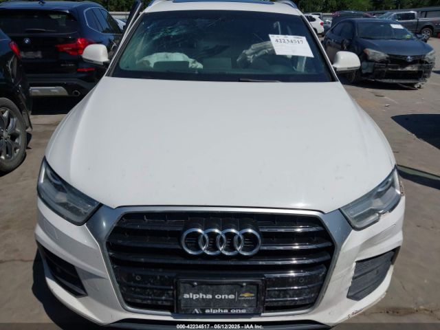 WA1BCCFS3HR010582 Audi Q3 2.0t Premium