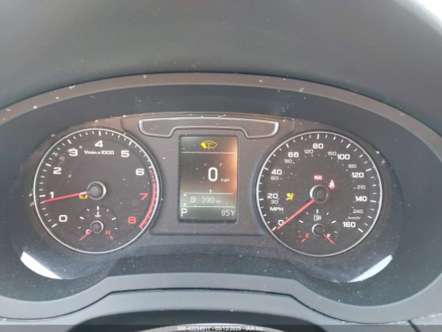 WA1BCCFS3HR010582 Audi Q3 2.0t Premium