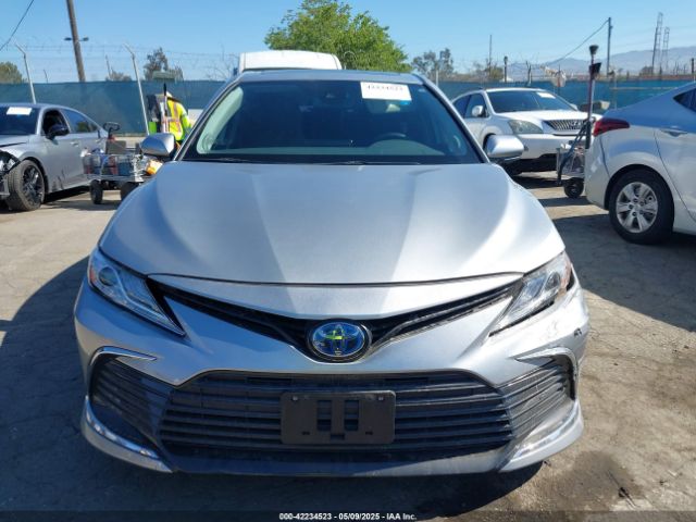 4T1F31AK3RU076272 Toyota Camry Hybrid Xle