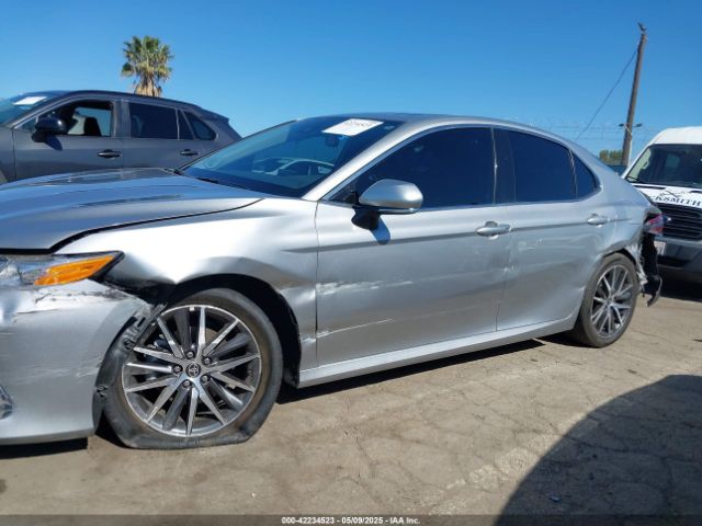 4T1F31AK3RU076272 Toyota Camry Hybrid Xle