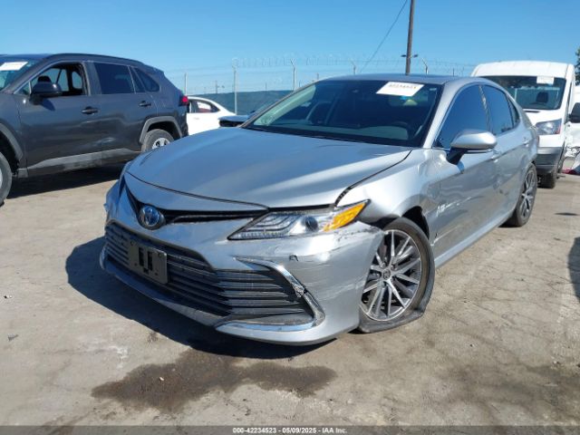 4T1F31AK3RU076272 Toyota Camry Hybrid Xle