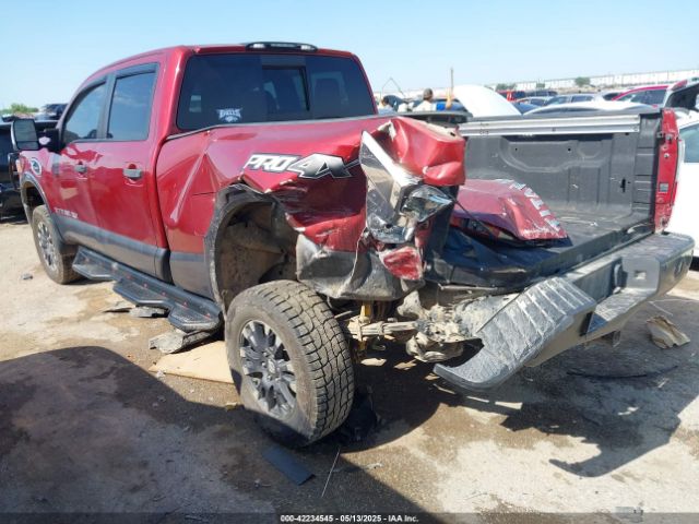 2017 NISSAN TITAN XD 1N6BA1F49HN570239 Photo 2