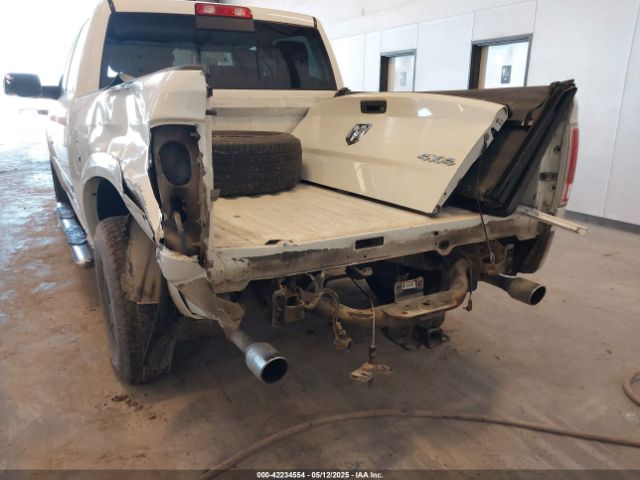 1C6RR7NT6HS572805 RAM 1500 Laramie  4x4 5'7 Box