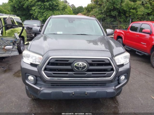 3TMCZ5AN0KM242359 Toyota Tacoma Sr5 V6