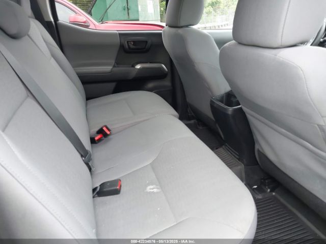 3TMCZ5AN0KM242359 Toyota Tacoma Sr5 V6