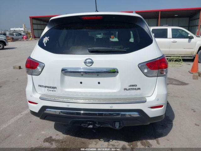 5N1AR2MM9EC686074 Nissan Pathfinder Platinum
