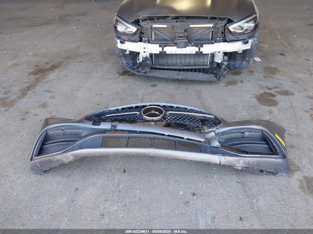 W1KAF4GB9PR098877 Mercedes-Benz m254
