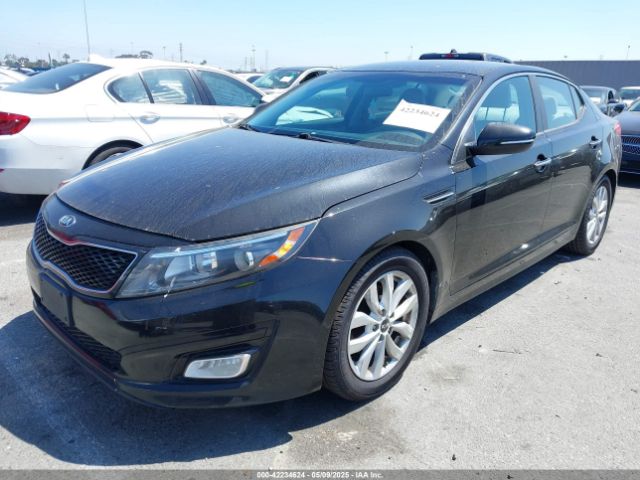 KNAGM4A7XF5615069 KIA Optima Lx