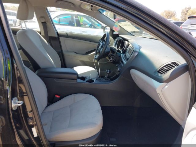 KNAGM4A7XF5615069 KIA Optima Lx