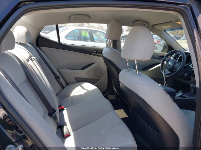 KNAGM4A7XF5615069 KIA Optima Lx