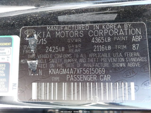 KNAGM4A7XF5615069 KIA Optima Lx