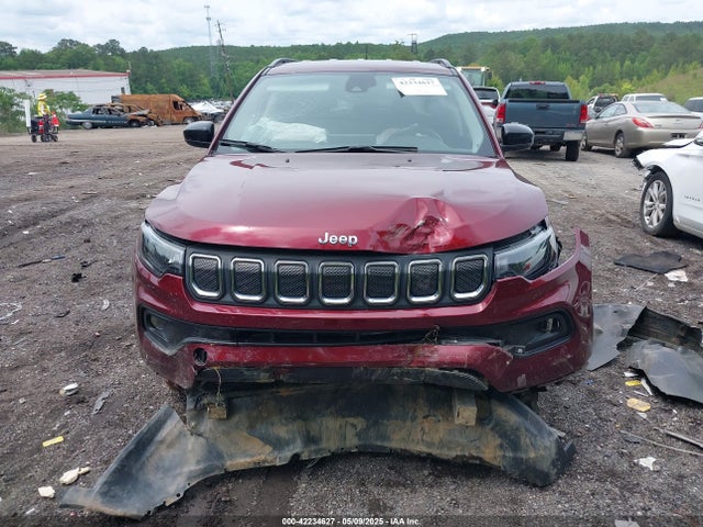 Jeep 2022 2022 3C4NJCBB9NT202123 Image 12