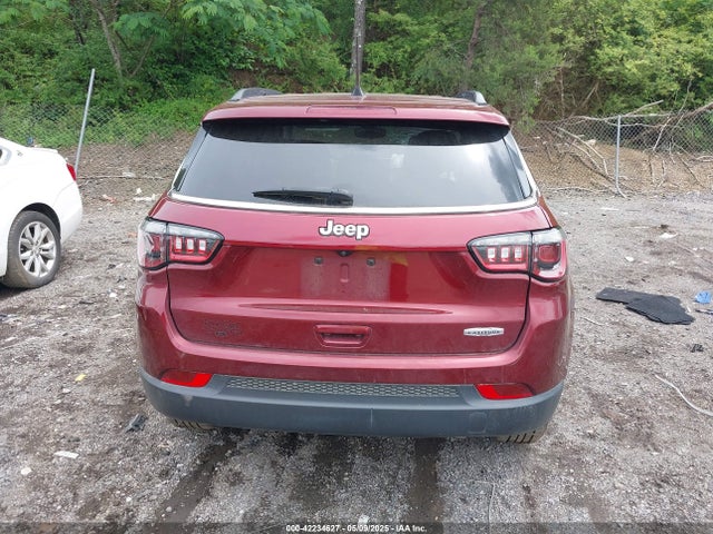 Jeep 2022 2022 3C4NJCBB9NT202123 Image 16