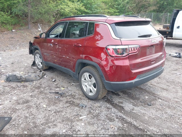 Jeep 2022 2022 3C4NJCBB9NT202123 Image 3