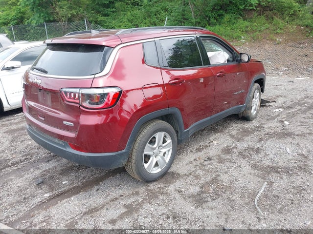 Jeep 2022 2022 3C4NJCBB9NT202123 Image 4