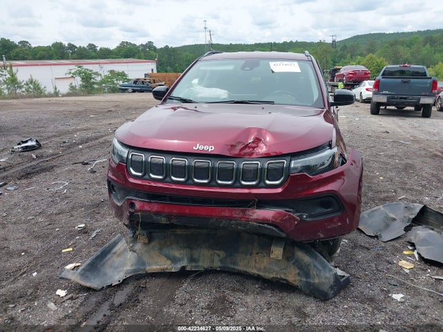 Jeep 2022 2022 3C4NJCBB9NT202123 Image 6