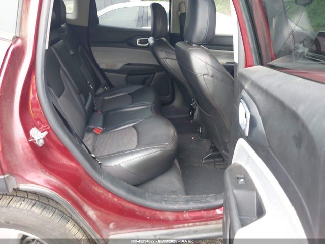 Jeep 2022 2022 3C4NJCBB9NT202123 Image 8