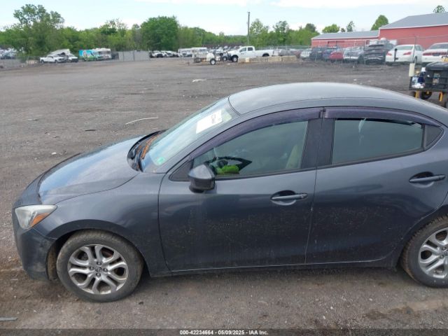 3MYDLBZVXGY125754 Scion IA