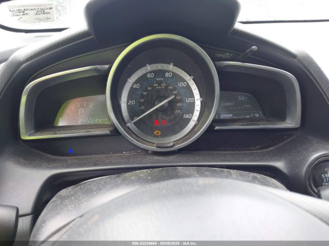 3MYDLBZVXGY125754 Scion IA