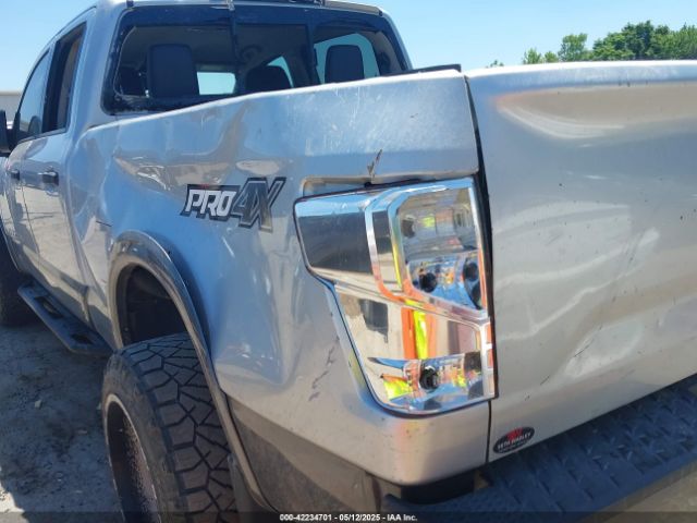 2019 NISSAN TITAN XD 1N6BA1F42KN506504 Photo 5