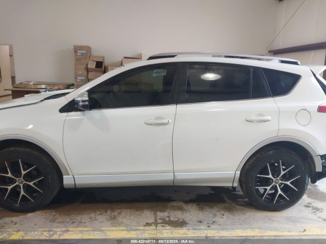 JTMJFREVXGD184622 Toyota RAV4 SE