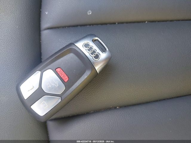 WAUCBCF50NA032585 Audi A5 Sportback Premium Plus 40 Tfsi Quattro S Tronic
