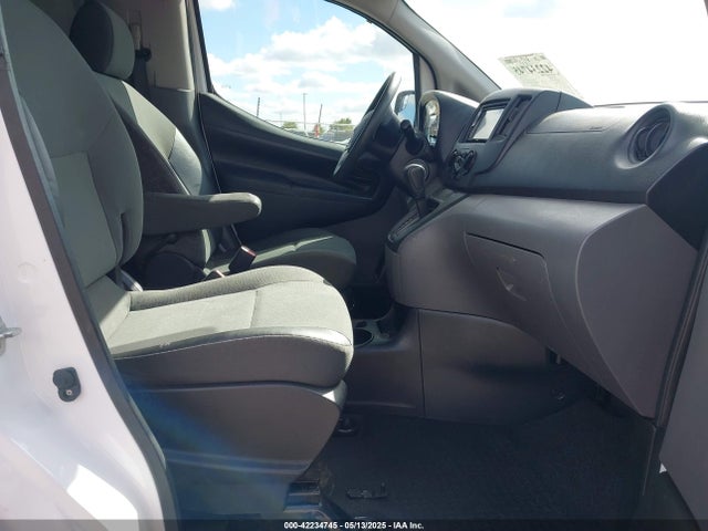 3N6CM0KN0HK717378 Nissan Nv200 S