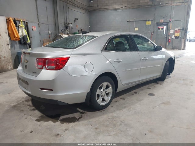 Chevrolet MALIBU LS 2015 1G11B5SL7FF104342 Image 4
