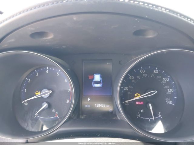 JTNKHMBX5K1059637 Toyota C-HR LE