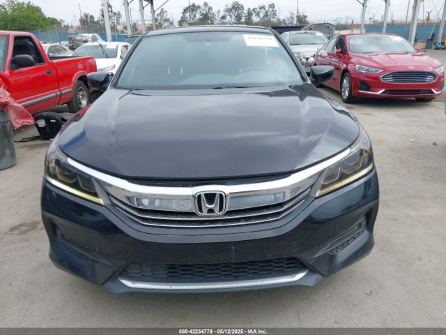 1HGCR2F19HA120112 Honda Accord Sport Se