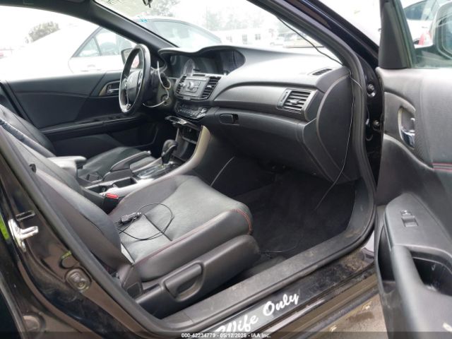 1HGCR2F19HA120112 Honda Accord Sport Se