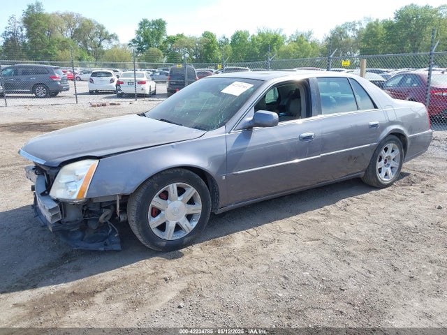 2007 CADILLAC DTS 1G6KD57Y17U100832 Photo 1