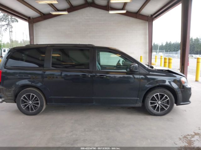 2C4RDGEG5JR281326 Dodge Grand Caravan Gt