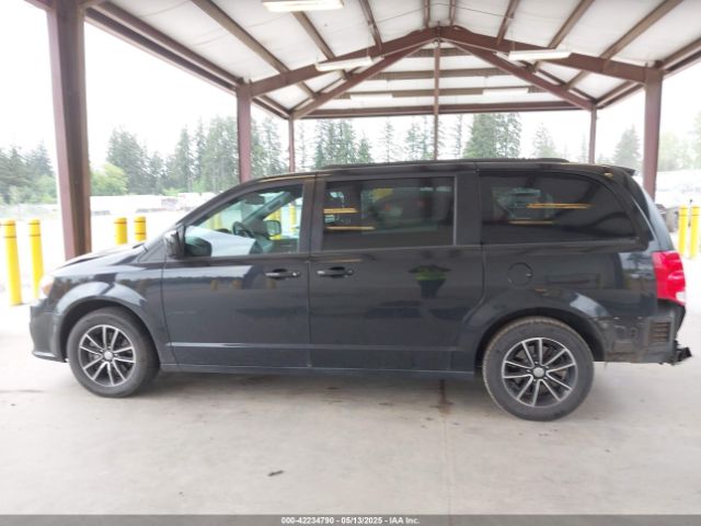 2C4RDGEG5JR281326 Dodge Grand Caravan Gt