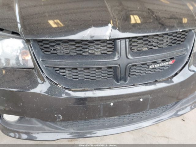 2C4RDGEG5JR281326 Dodge Grand Caravan Gt