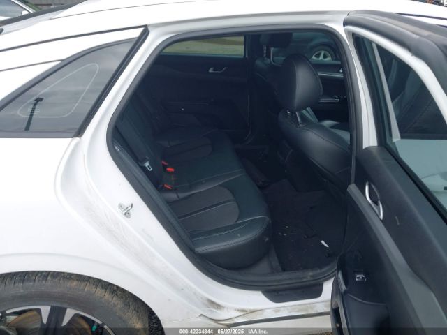 5XXG64J24NG132334 KIA K5 Gt-line