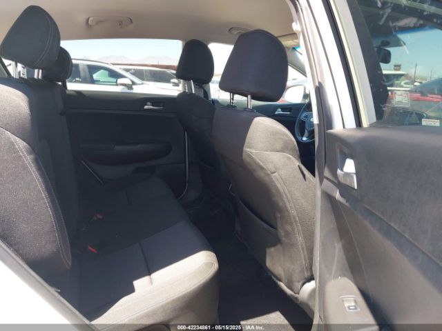 KNDPM3ACXK7595723 KIA Sportage Lx