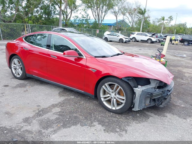 2014 TESLA MODEL S 5YJSA1H19EFP50546 Photo 0