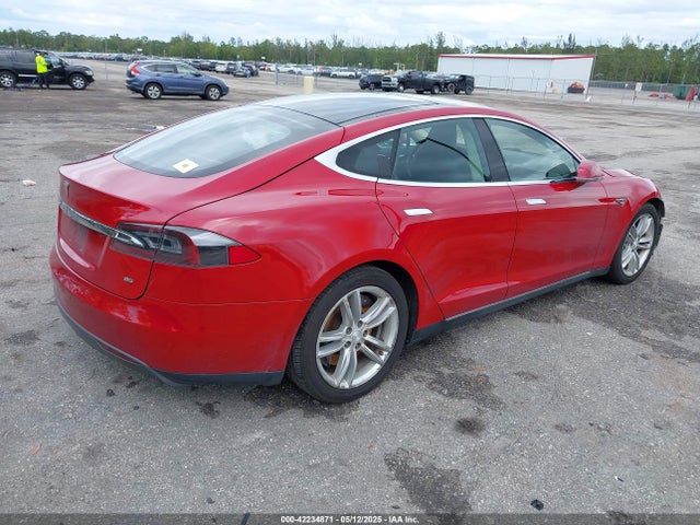 2014 TESLA MODEL S 5YJSA1H19EFP50546 Photo 3