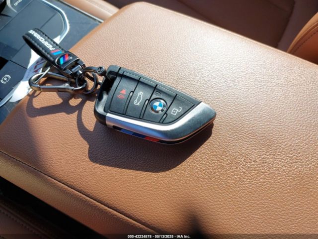 2022 BMW 330I 3MW5R1J06N8C42821 Photo 10