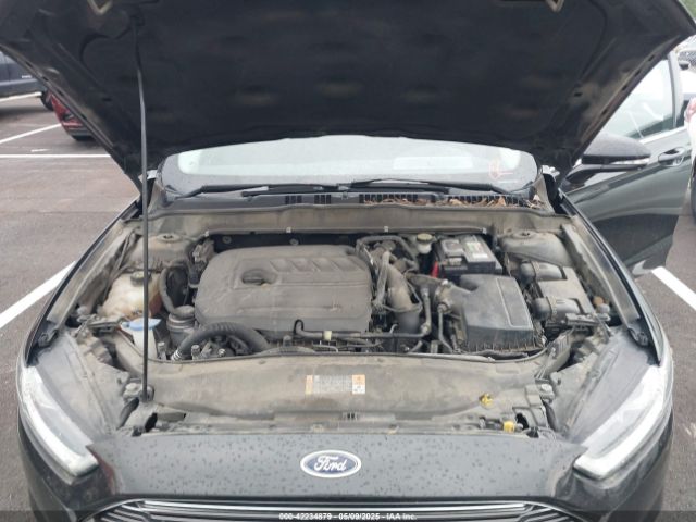 1FA6P0HD6E5367725 Ford FUSION SE