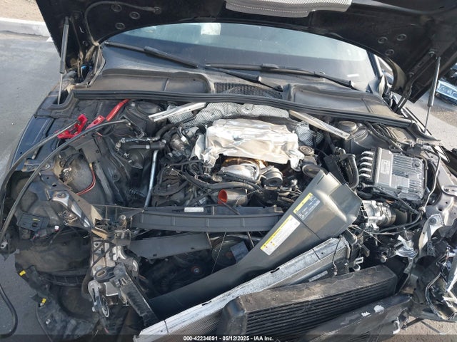 WAUB4CF59JA116517 Audi S5