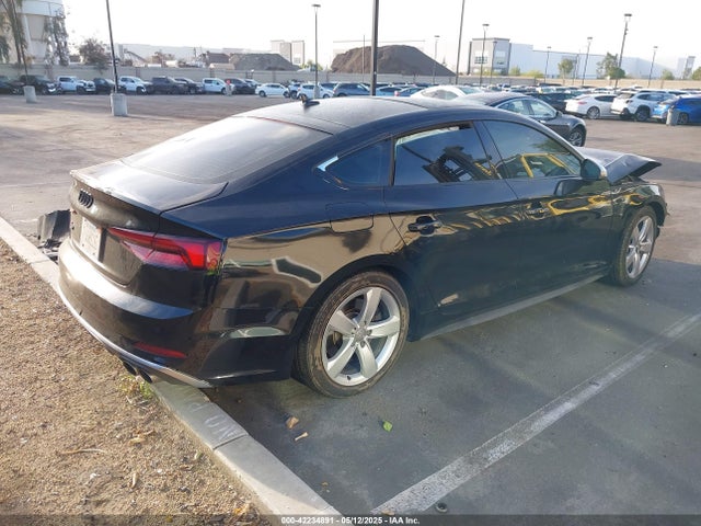 WAUB4CF59JA116517 Audi S5