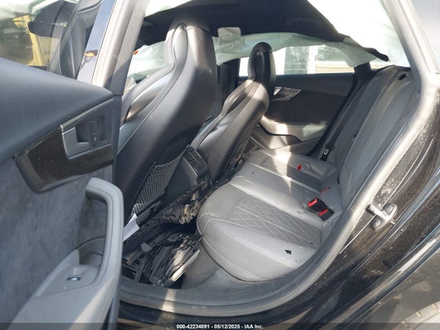 WAUB4CF59JA116517 Audi S5