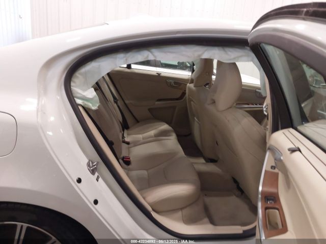 LYV612TK7GB096660 Volvo S60 Inscription T5 Premier