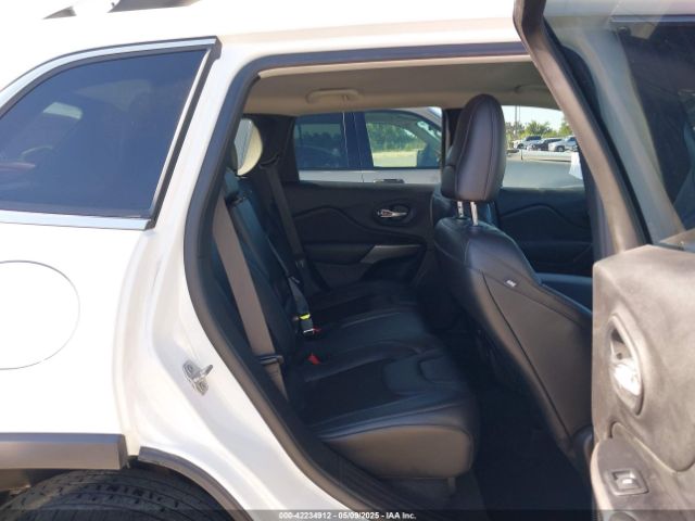 1C4PJLLB5MD173828 Jeep Cherokee Latitude Plus Fwd