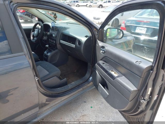1C4NJCBA5FD397233 Jeep Compass Sport