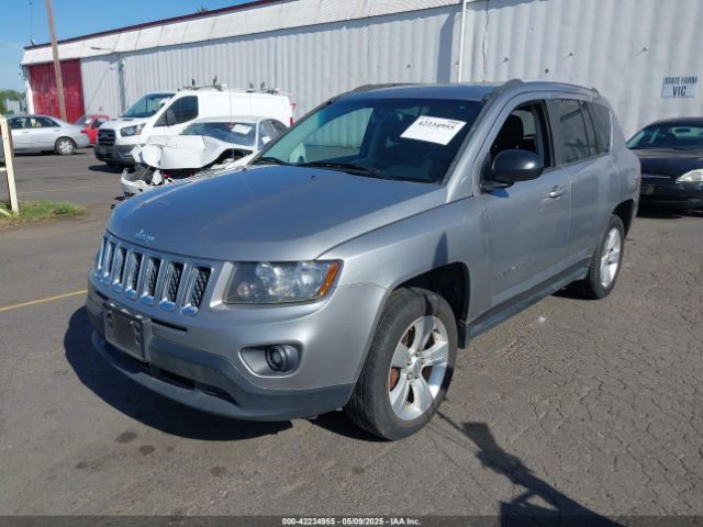 1C4NJCBA5GD574185 Jeep Compass Sport